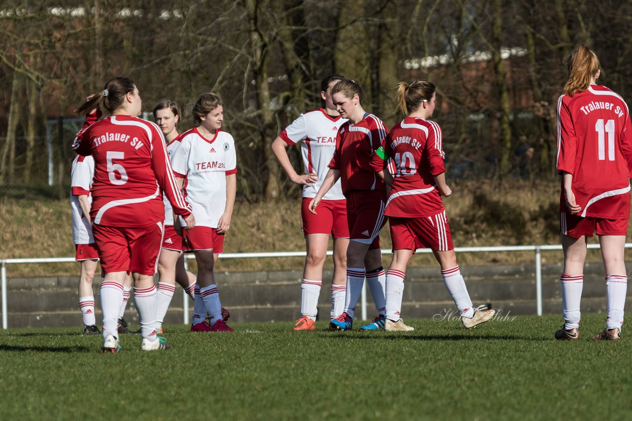 Bild 413 - Frauen SV Boostedt - Tralauer SV : Ergebnis: 12:0